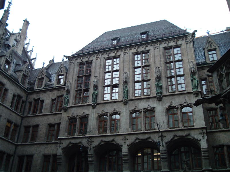 Munich : Marienplatz